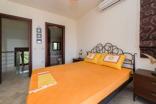 Villa Aspa's Verde Palazzo - Very Close To The Beach