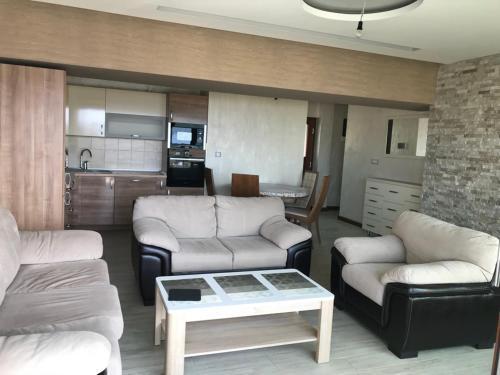 Villa Anna Apartments