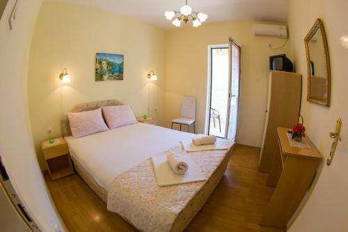 Hostal Apartments & Rooms Jelka