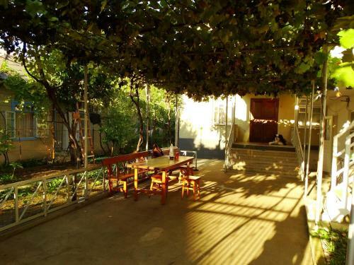 Hostal Guest House Vladimir Gagra