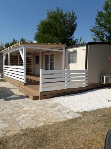Apartamento Mobil Home Jambresic