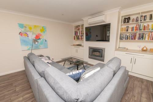 Villa 4 On March, Private & Cosy, Cbd, Free Wifi
