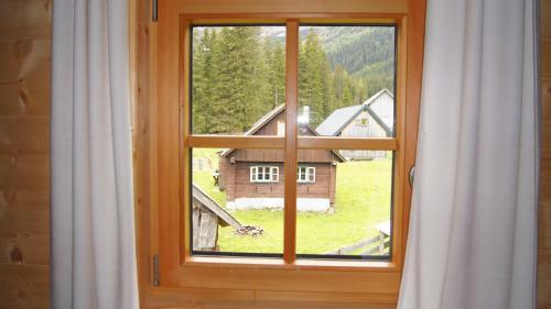 Alpine Chalet - H�ttfeldalm - Almh�tte - Panoramablick