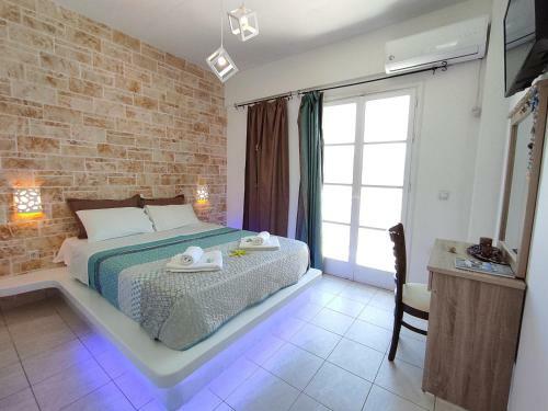 Hotel Fantastic View Kythnos Suites & Studios