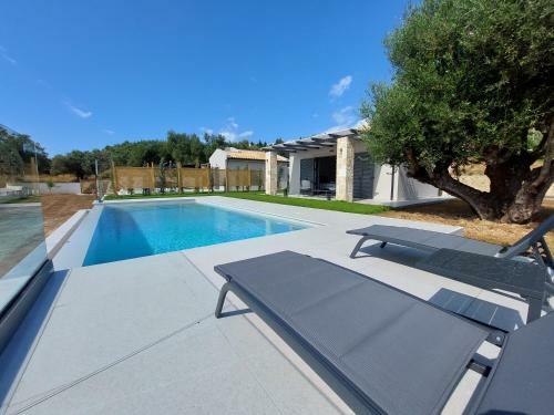 Alekos Beach Houses-elia Villas