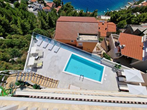 Luxury Panorama Villa, For 21 Person In Omis