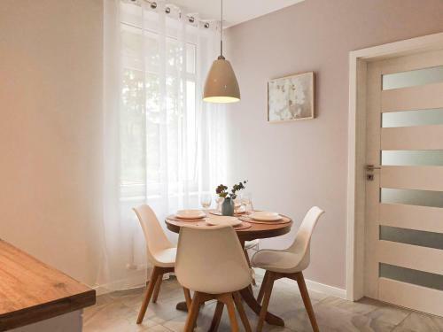 Apartament Pod Papugami Ko?obrzeg-podczele