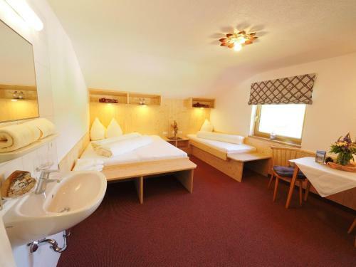 Hostal Haus Zeinissee