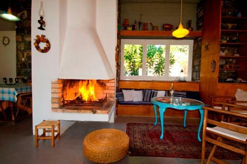 Seafront Villa Aggeliki
