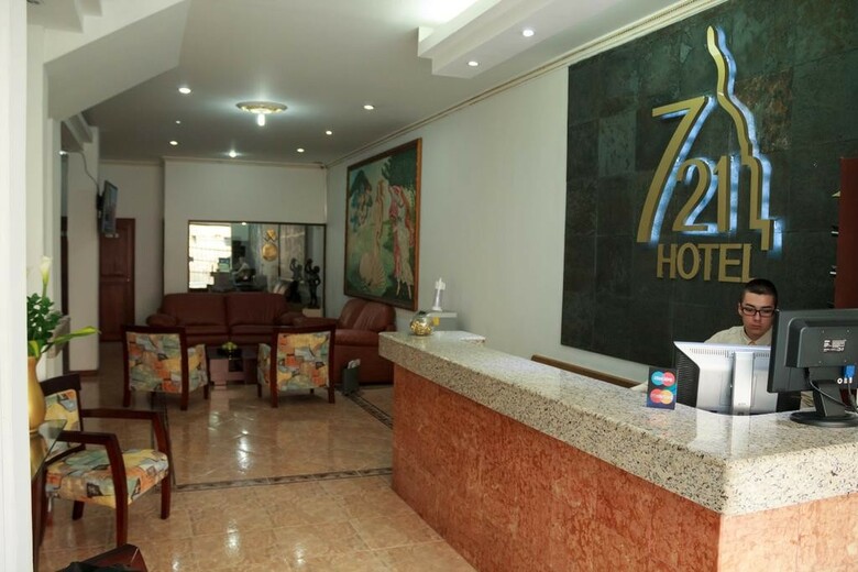 Hotel 721