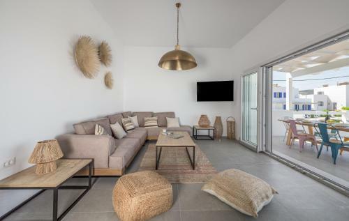 Elyos Boutique Apartments