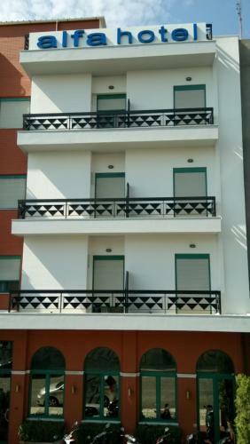 Hostal Alfa Hotel
