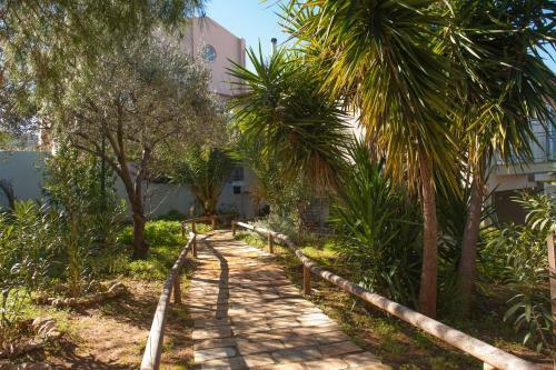 Hostal Iliothea