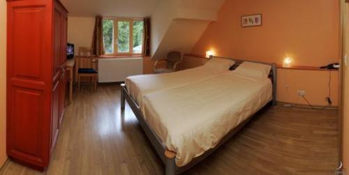 Hotel Aux Massotais