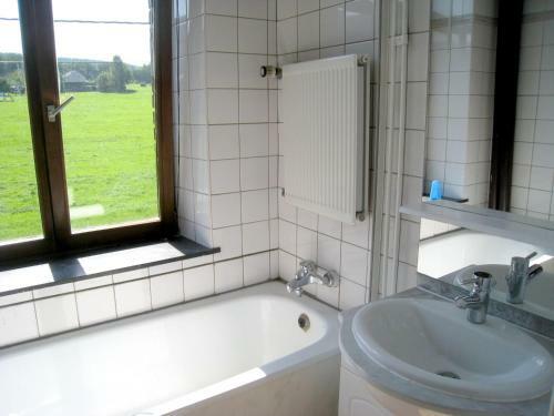 Holiday Home Le Laurier Rose Coo