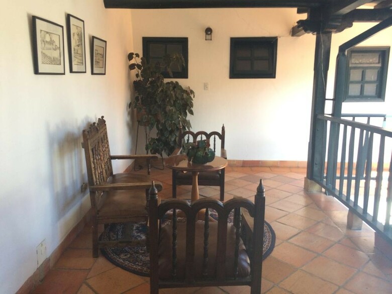 Hostal La Roca Plaza Principal