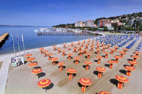 ???? - Apartment Aircon/wifi/free Parking - Sizl