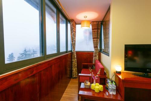 Fansipan Mountain View Sapa Hotel