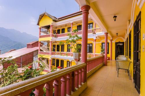 Auberge Dang Trung Hotel