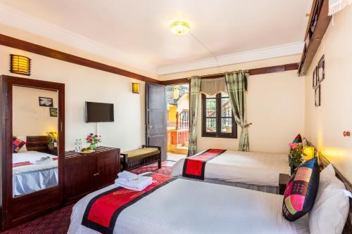Auberge Dang Trung Hotel