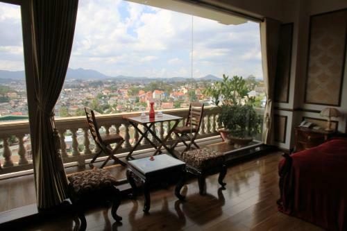 Bed & Breakfast Villa Vista - Highlands Home
