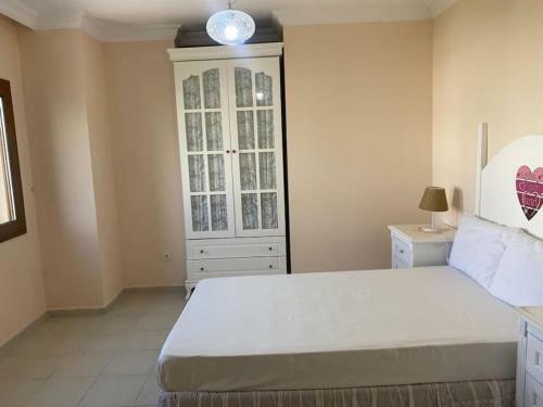 Bodrum Turgutreis de Denize 250 M L�x Havuzlu Villa