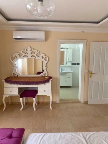 Bodrum Turgutreis de Denize 250 M L�x Havuzlu Villa