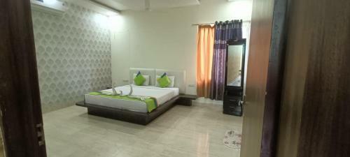 Jaipur Bed N Breakfast