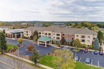 Hotel Courtyard By Marriott