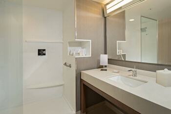 Hotel Courtyard By Marriott