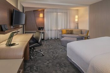 Hotel Courtyard By Marriott