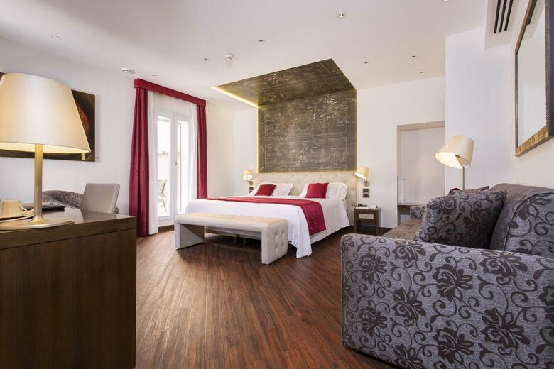 Nazionale Roma Hotel & Conference Center