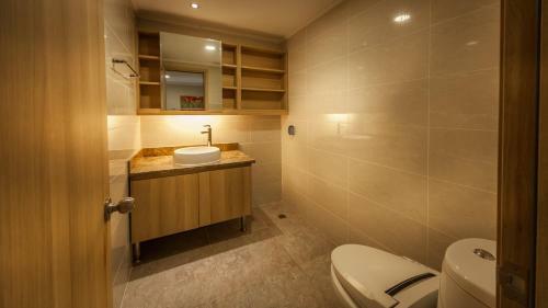 Candle Hotel Hanoi
