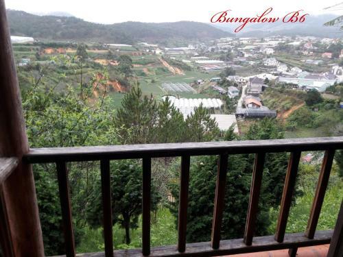 Hotel Osaka Village Dalat