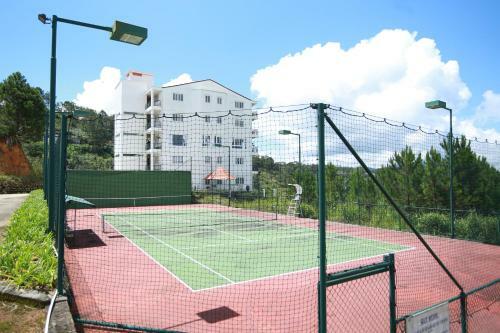 Hotel Osaka Village Dalat