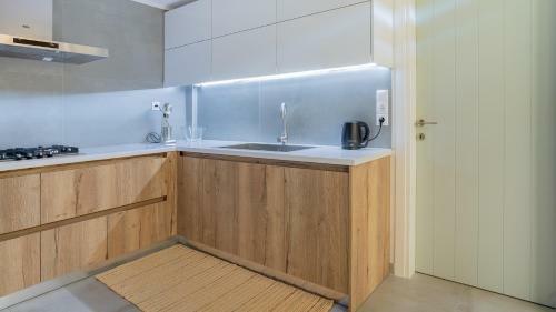 Apartamento A Brand New, Beautifully Decorated Maisonette.