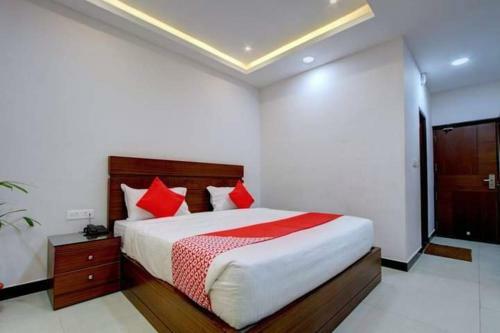 Hotel Yashini Home Stays