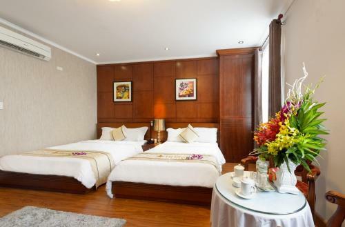 Iris Hotel Da Nang