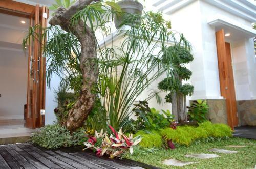 Villa Nugraha Lovina