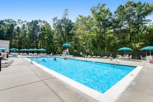 Sea Colony --- 54026 Sundial Pl