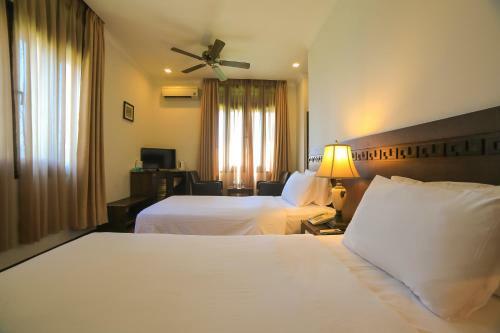 Chu Hotel