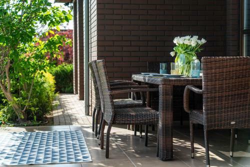 Villa Lakeland Residence