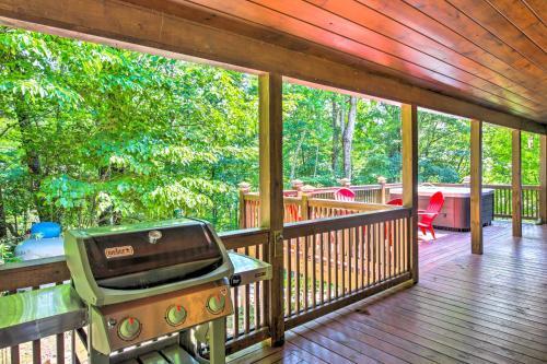 Mineral Bluff Cabin With Hot Tub And Game Room!