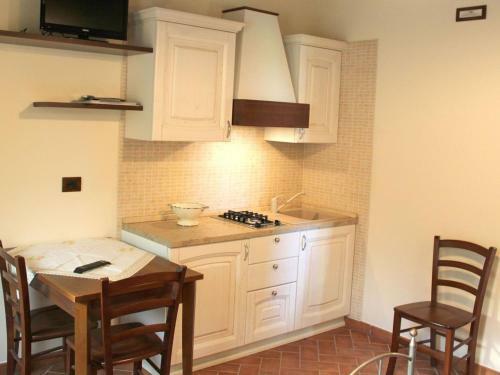 Majestic Holiday Home In Mergo With Private Pool
