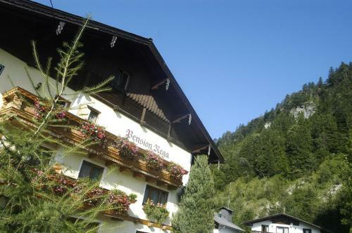 Hostal Gasthof Pension Rega