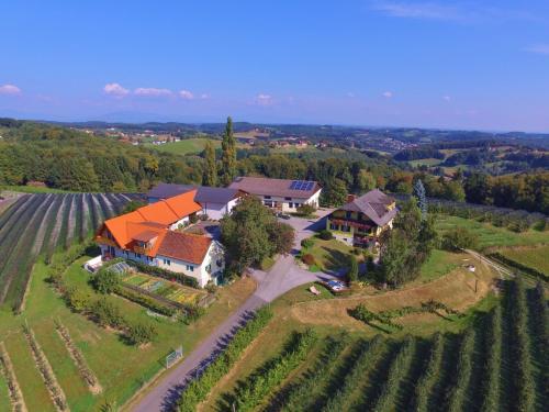 Agroturismo Obst & G�stehof Brandl