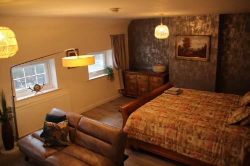 House 1905 - Self Catering Serviced Apartment
