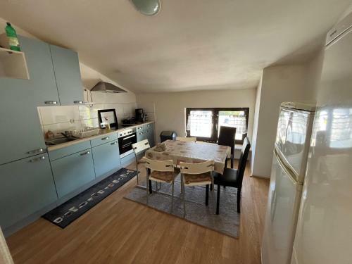 Apartamento Gro�z�gige Wohnung In L�beck
