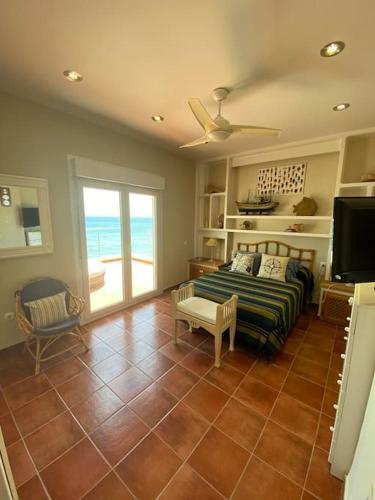 Casa Rural En Primera L�nea de Playa, San Jos�.