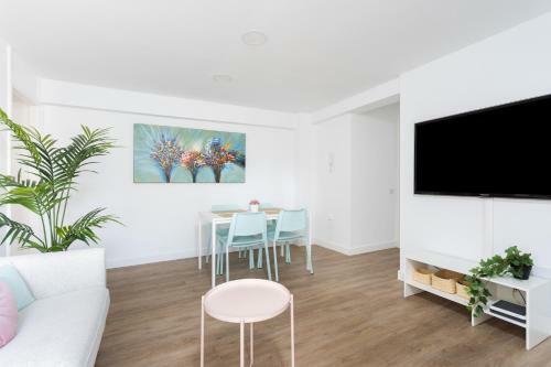 Home2book Charming Center Apartment Santa Cruz
